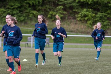 Bild 50 - B-Juniorinnen Pokalfinale VfL Oldesloe - Holstein Kiel : Ergebnis: 0:6